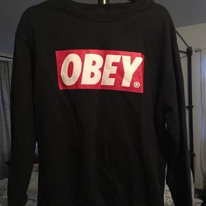 Obey crewneck